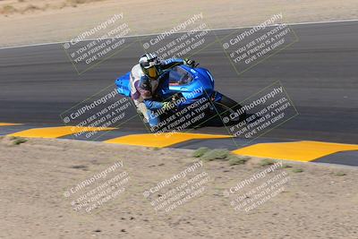 media/Oct-08-2022-SoCal Trackdays (Sat) [[1fc3beec89]]/Turn 7 Inside (145pm)/